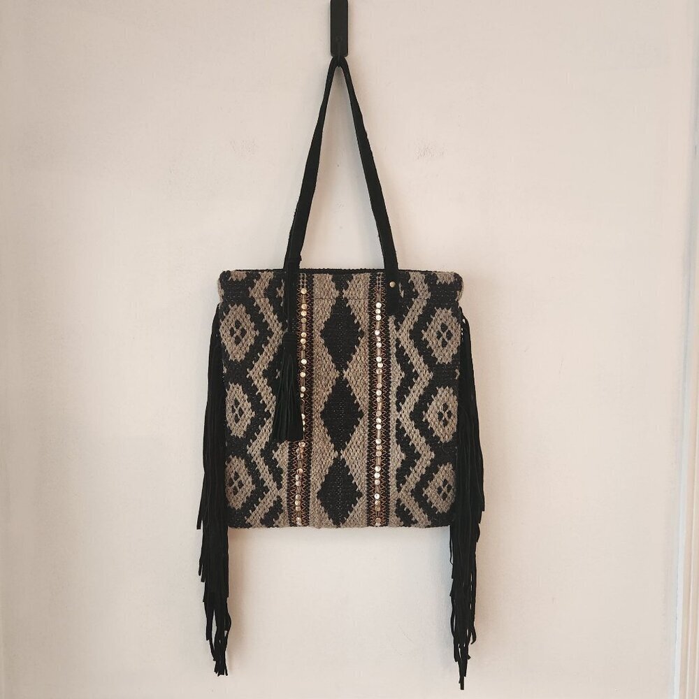 Lovestitch Carpet Bag Knit Tote Fringe Trim Boho Bohemian Large Purse
